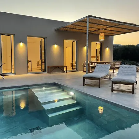 Brand New With Panoramic Sea View And Private Infinity Pool *