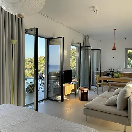 Brand New With Panoramic Sea View And Private Infinity Pool Volímai